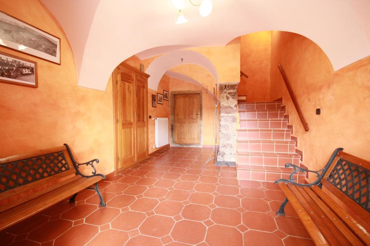 B&B Linu Ruiu Santu Lussurgiu Buitenkant foto